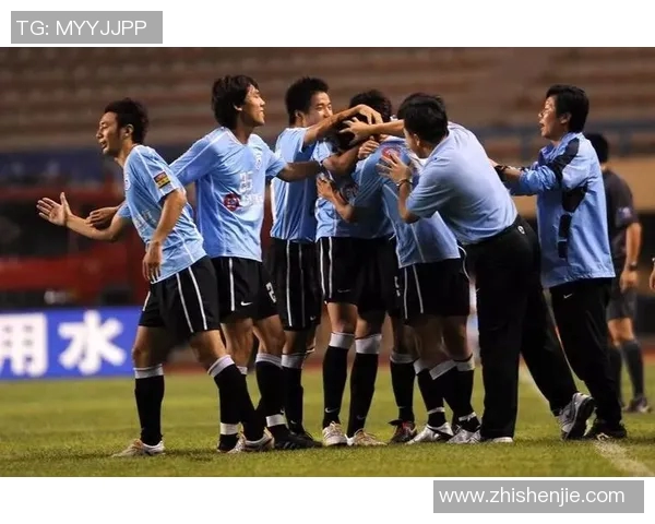 广州足球队的默契配合探讨与战术分析之路