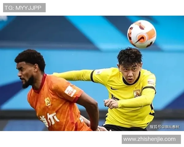 武汉网球队中路突破战术解析与实战应用探讨 武汉网球队中路突破战术解析与实战应用探讨